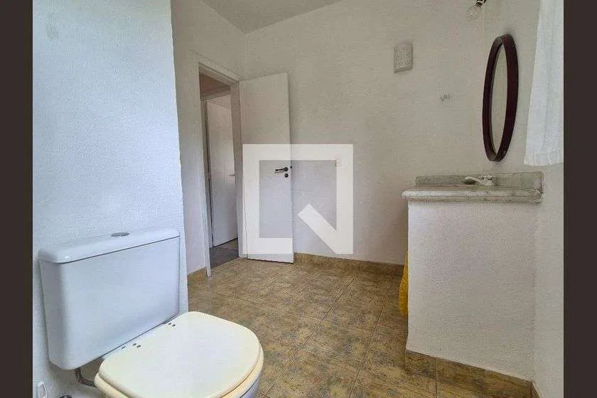 Casa de 3 quartos com 2 vagas e pets permitidos — photo 27