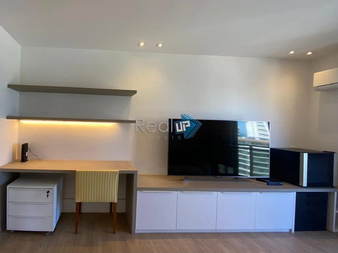 Apartamento de 2 suítes de 62 m² con vistas al agua — photo 6