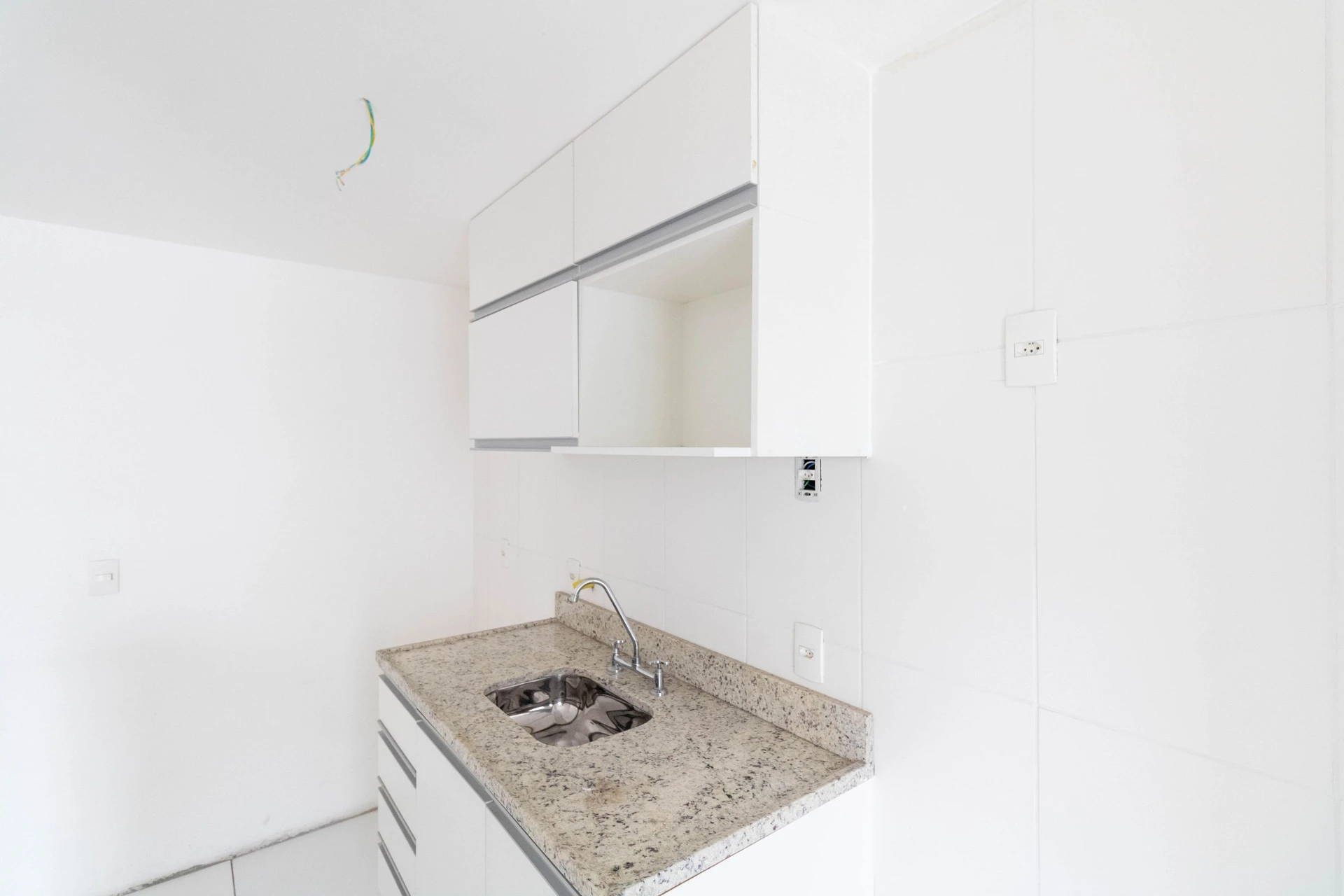 Apartamento mobiliado com 3 quartos e cozinha a gás — photo 10