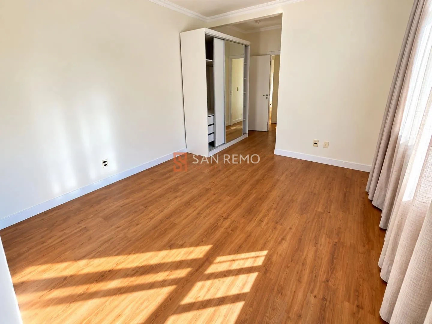Apartment, 118 m², with a home office — photo 10