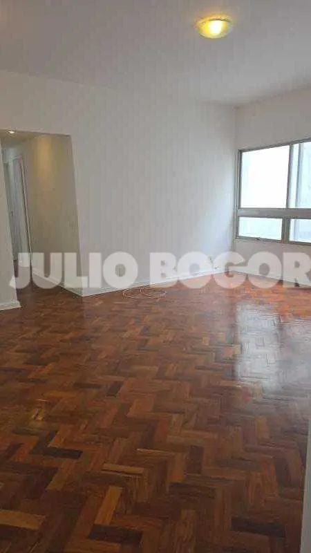 Apartment, 91 m², with wood or laminate floors — photo 6