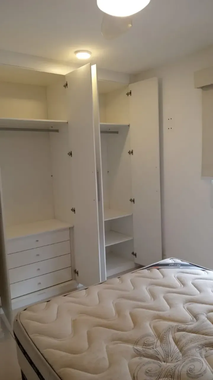 Furnished apartment with 3 bedrooms and 2 bathrooms — photo 17