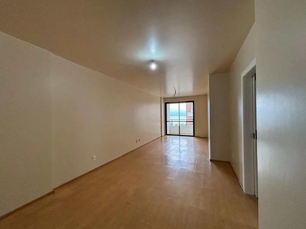 113 m² apartment with a bathtub and a water view — photo 11