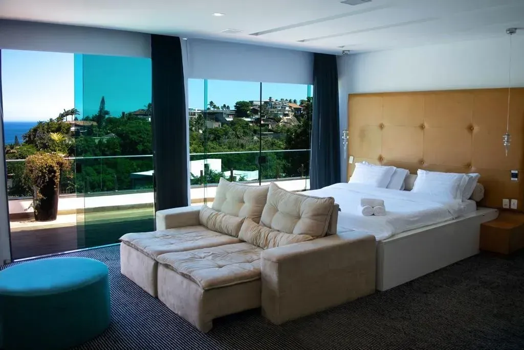 House with 5 bedrooms and open-plan kitchen plus balcony — photo 3