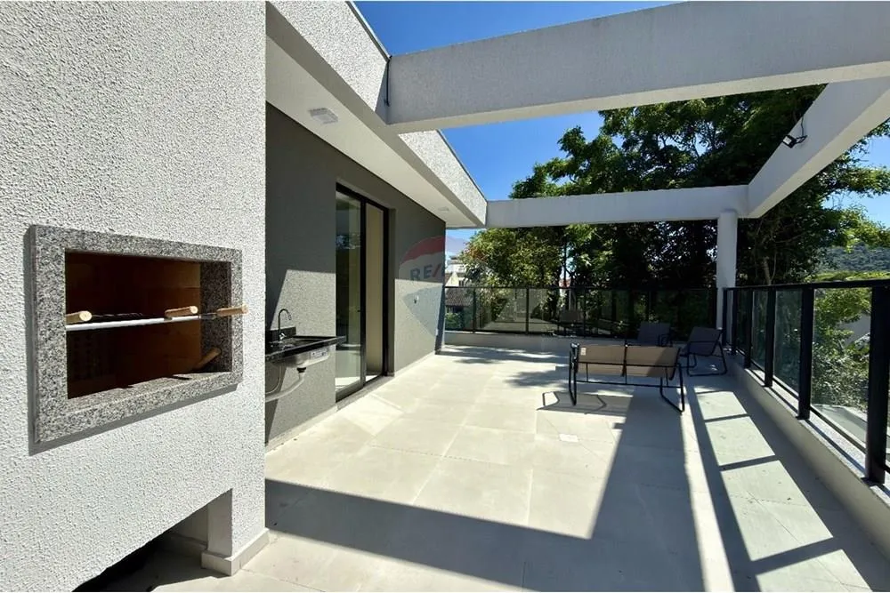 Furnished 93 m² studio on the 2nd floor with terrace — photo 12