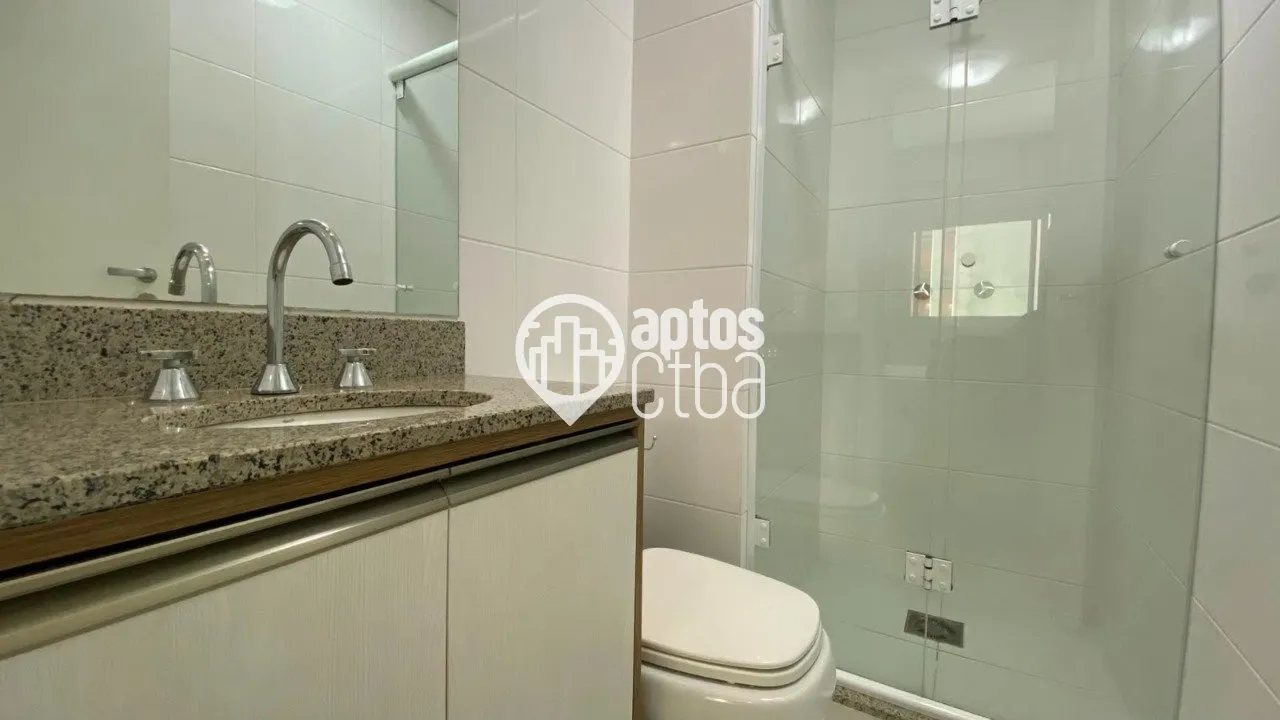 Furnished studio with 1 parking space and American kitchen — photo 16