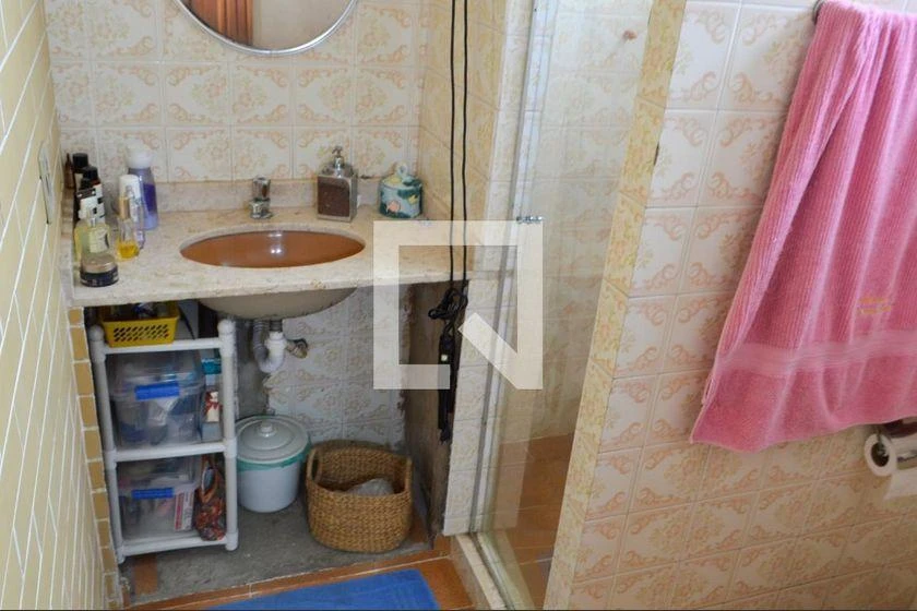 House with 5 bedrooms, balcony and 650 m² — photo 14