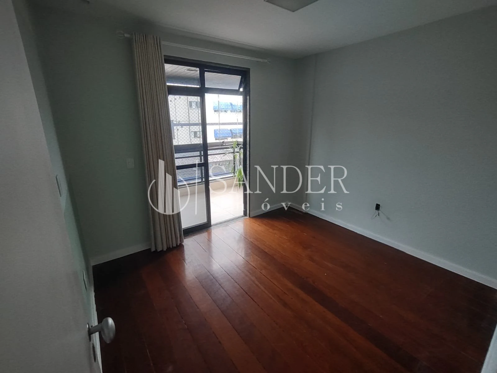 Apartamento mobiliado de 75 m² com 2 quartos e varanda — photo 7
