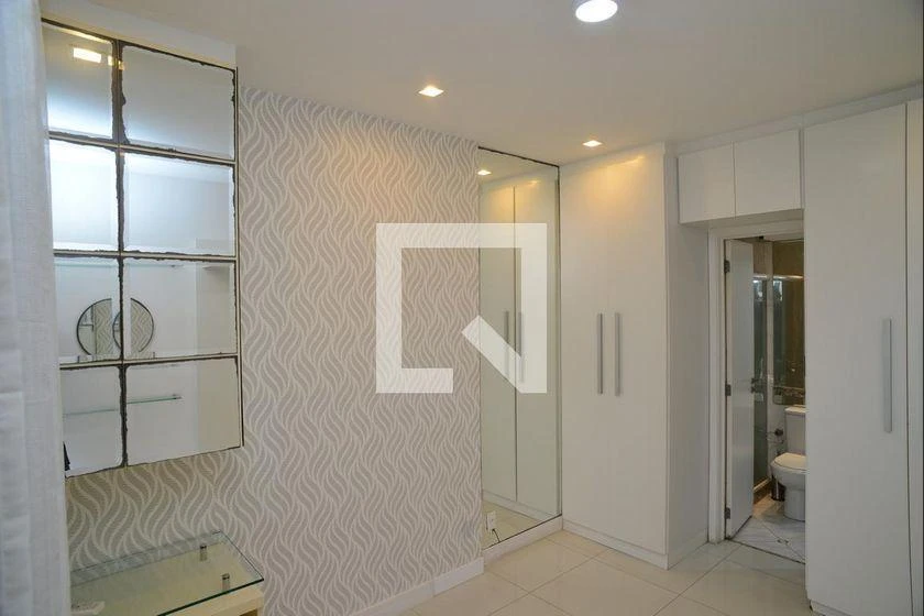3-bedroom apartment with a water view — photo 28