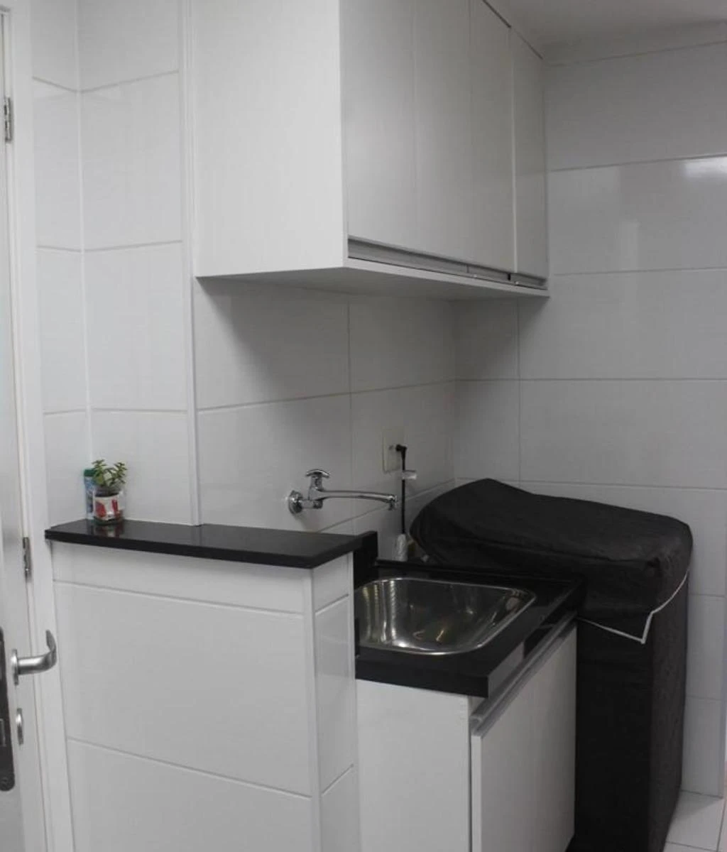 Furnished 3-bedroom apartment with a gourmet balcony — photo 17