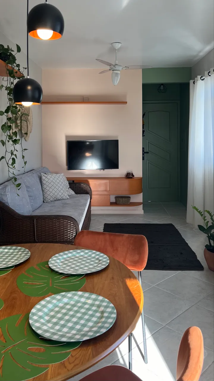 Unfurnished apartment with 2 bedrooms and open kitchen