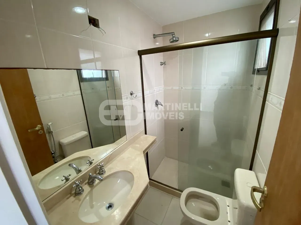Unfurnished apartment with 3 bedrooms and 5 bathrooms — photo 2