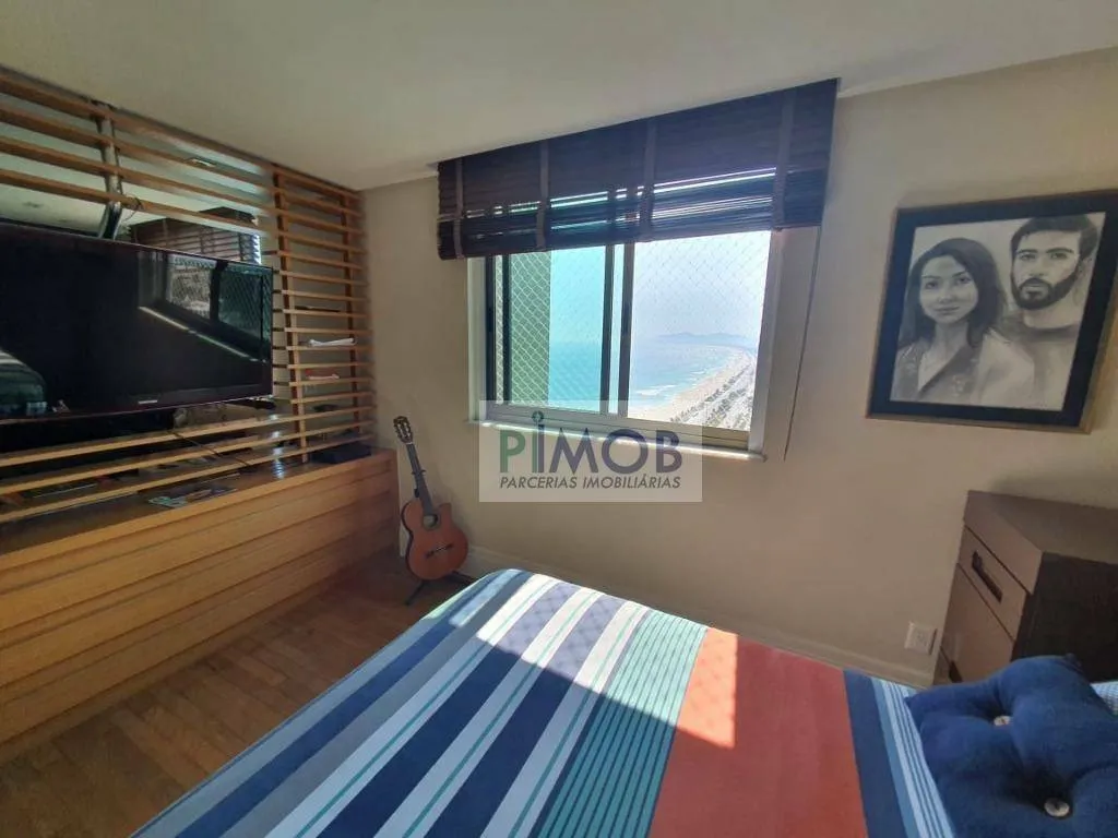 Furnished 260 m² apartment on the 23rd floor with 3 spots — photo 61