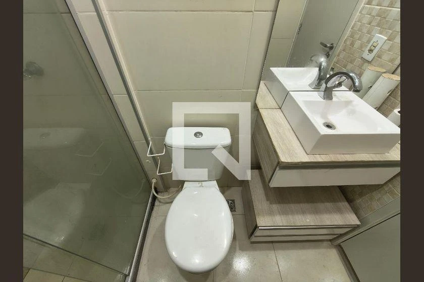 2-bedroom apartment in a building with a gym — photo 22