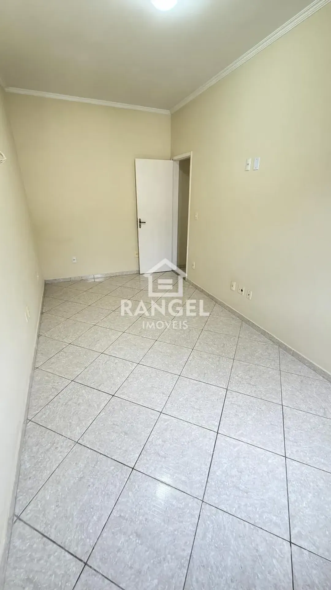 Casa de 3 quartos com piscina privativa, Vargem Pequena — photo 19