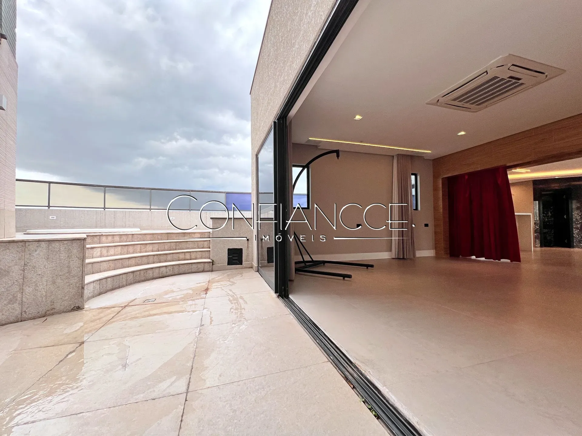 Apartamento de 463 m² con 3 suites y 4 plazas — photo 45