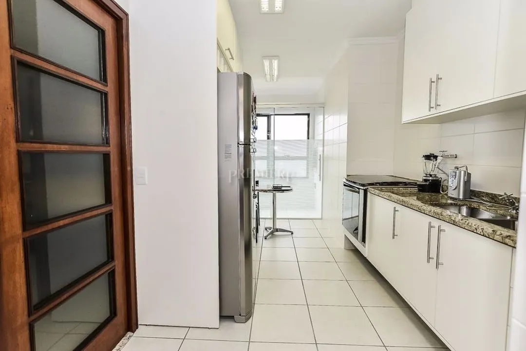 Apartamento com 3 dormitórios e 4 banheiros — photo 20