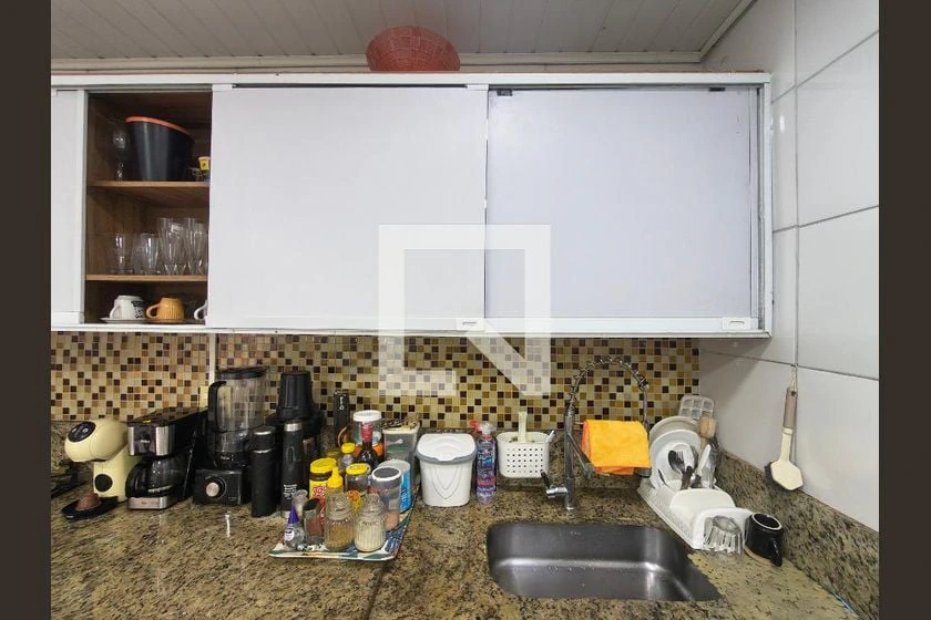 Casa com 2 quartos, 1 banheiro e cozinha fechada a gás — photo 8