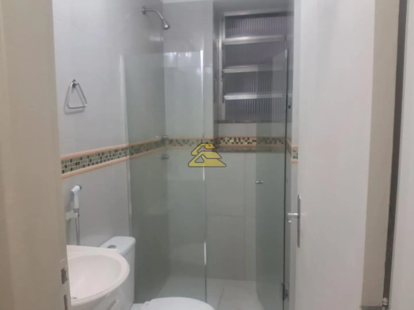 3-bedroom apartment, 1 with its own bathroom, 82 m² — photo 17