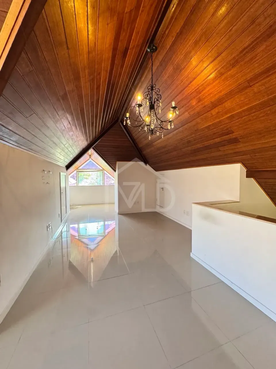 House 390 m² with 5 bedrooms and an open-plan kitchen — photo 18