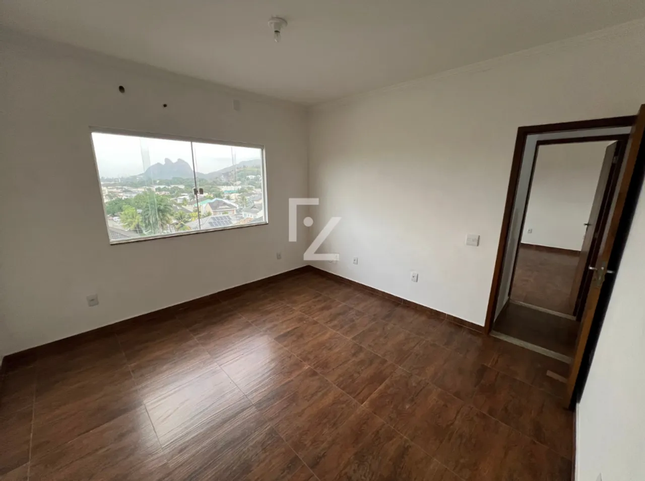 Дом с 3 спальнями и 4 ванными, 220 м² — photo 7