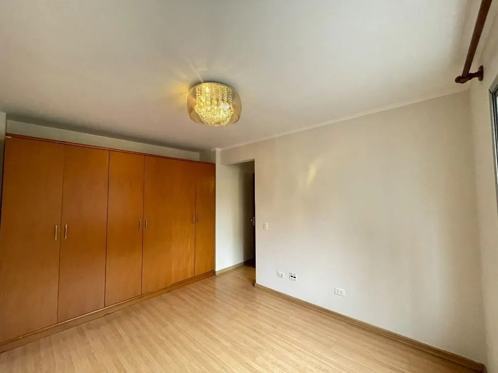 3-bedroom apartment, 1 with its own bathroom, 90 m² — photo 10