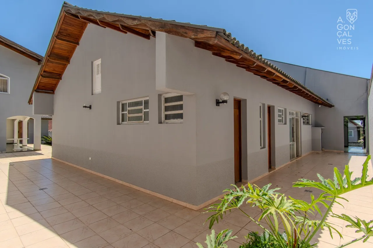 Furnished house with 5 bedrooms and a gas kitchen — photo 18