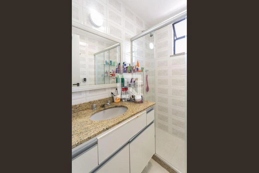 4-bedroom apartment with a mountain view — photo 41