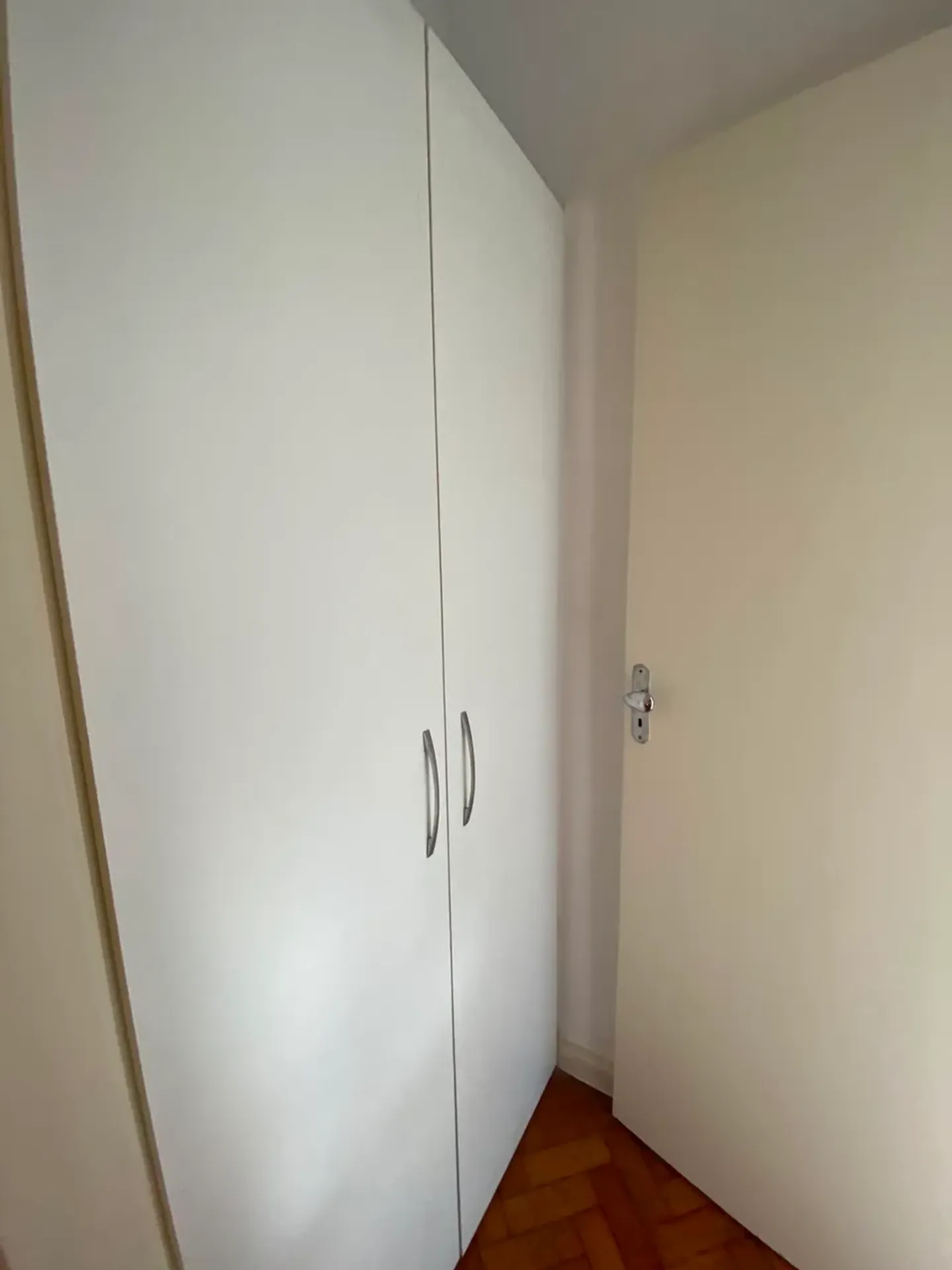 3-bedroom apartment with balcony, 137 m² — photo 22