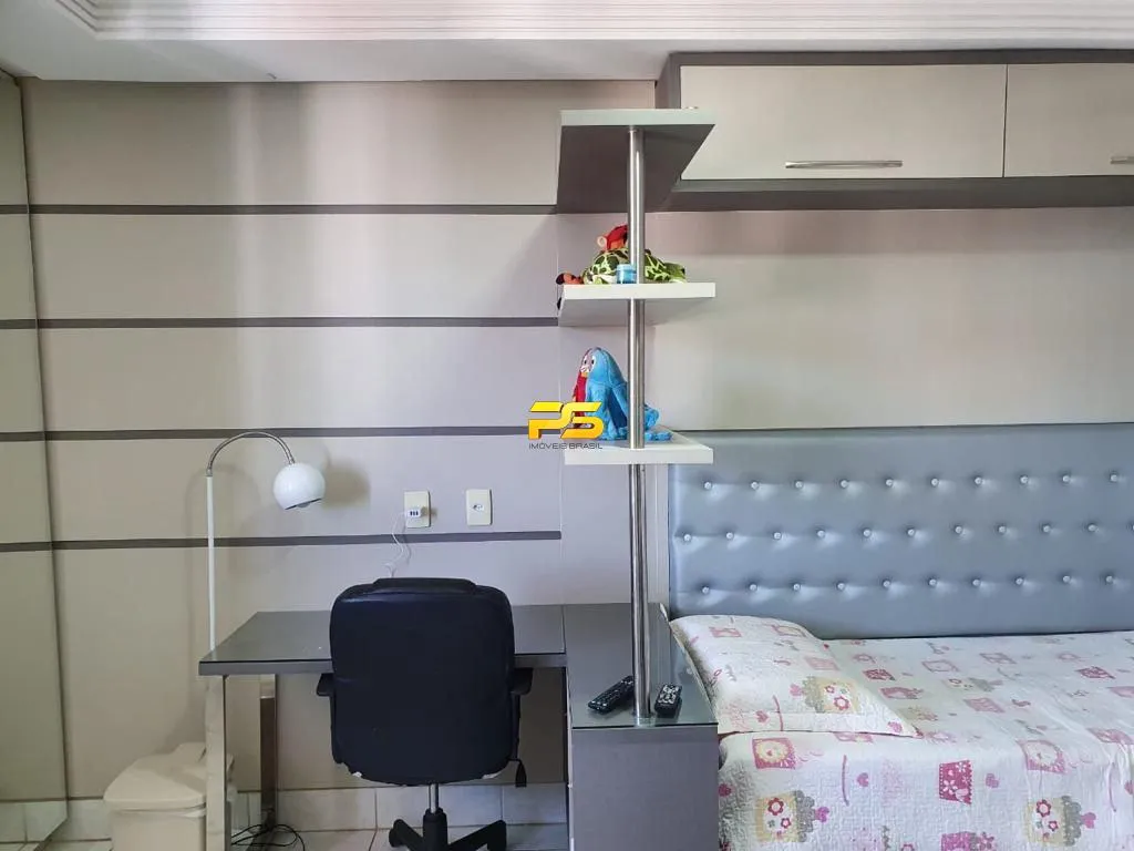 Duplex rooftop with 5 en-suite bedrooms and 311 m² — photo 7