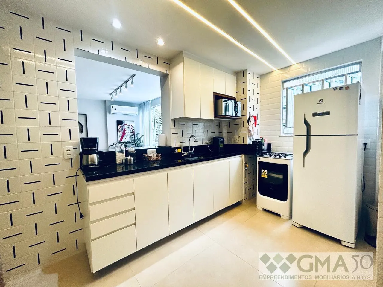 3-bedroom apartment with a washing machine — photo 19