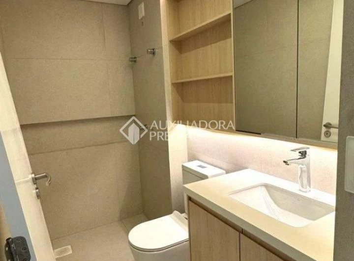 Apartamento de 137 m² con 3 dormitorios y cocina abierta — photo 5