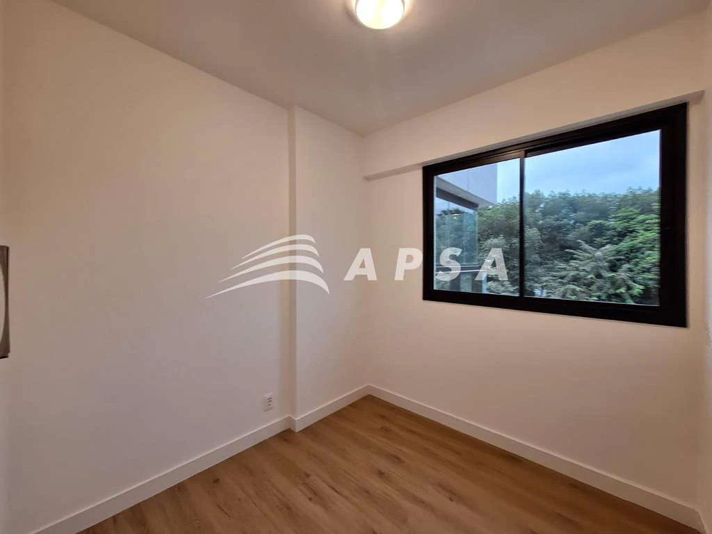 74 m² apartment with 2 en-suite bedrooms and 2 parking — photo 16