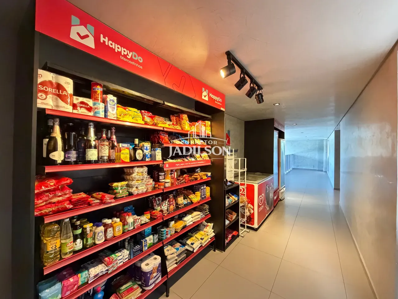 2-bedroom apartment in a building with a gym — photo 30