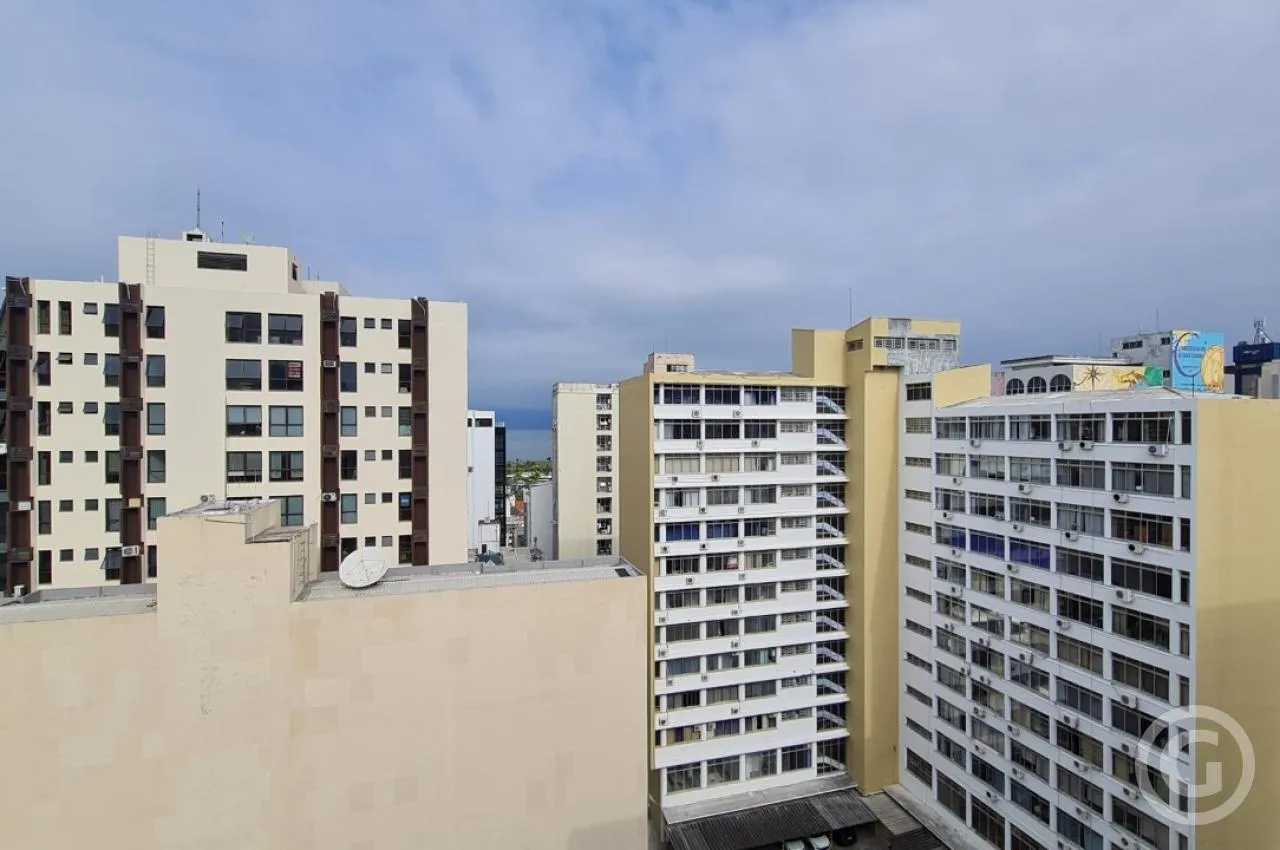 Apartment, 100 m², with a glass-enclosed balcony — photo 19