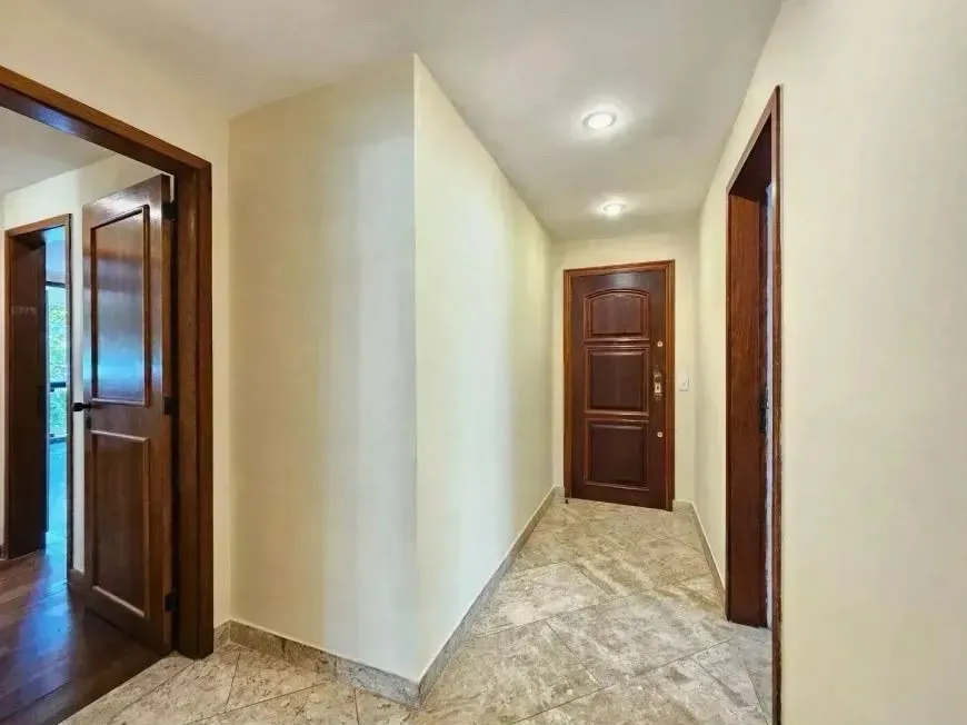 Washing machine in a 3-bedroom apartment, 209 m² — photo 23