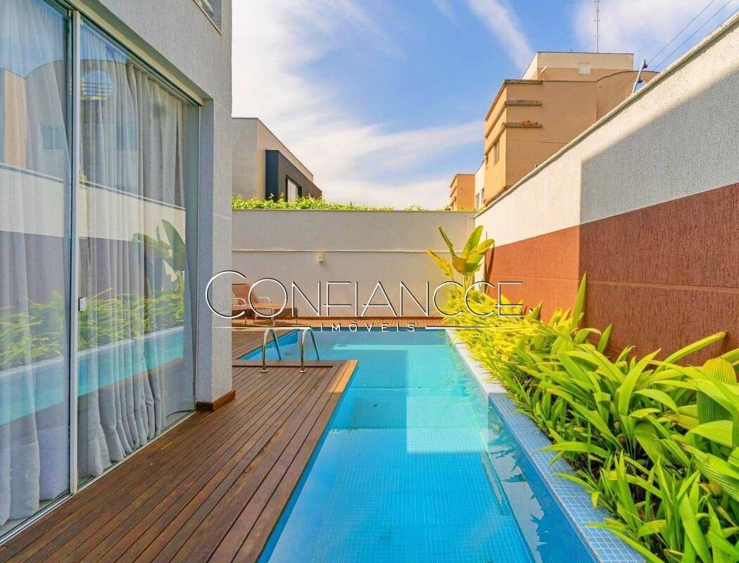 Furnished house, 350 m², with floor-to-ceiling windows — photo 19