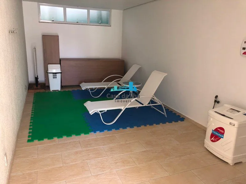 Квартира з 3 спальнями з власною ванною і 216 м² — photo 31