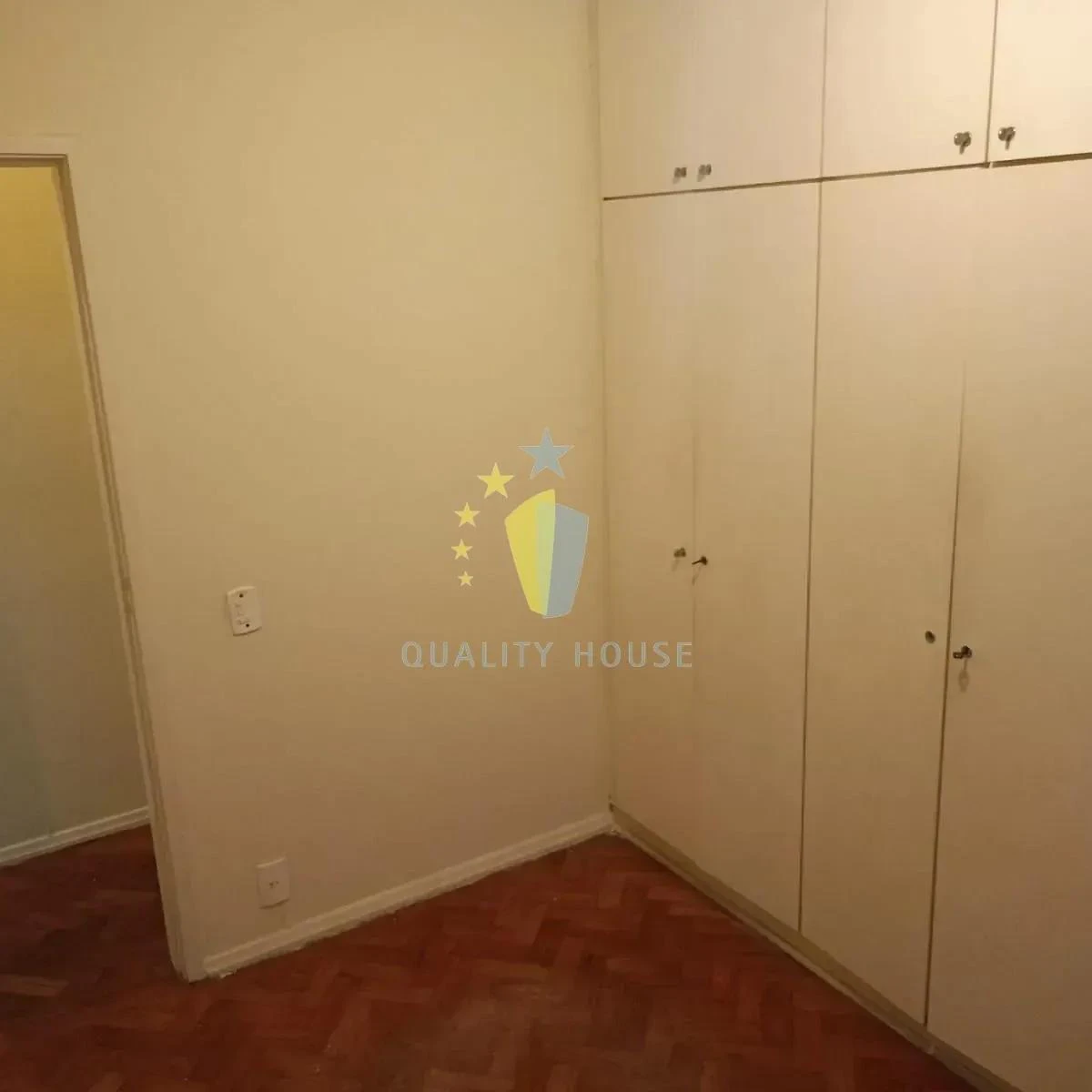 Apartment, 75 m², with wood or laminate floors — photo 11
