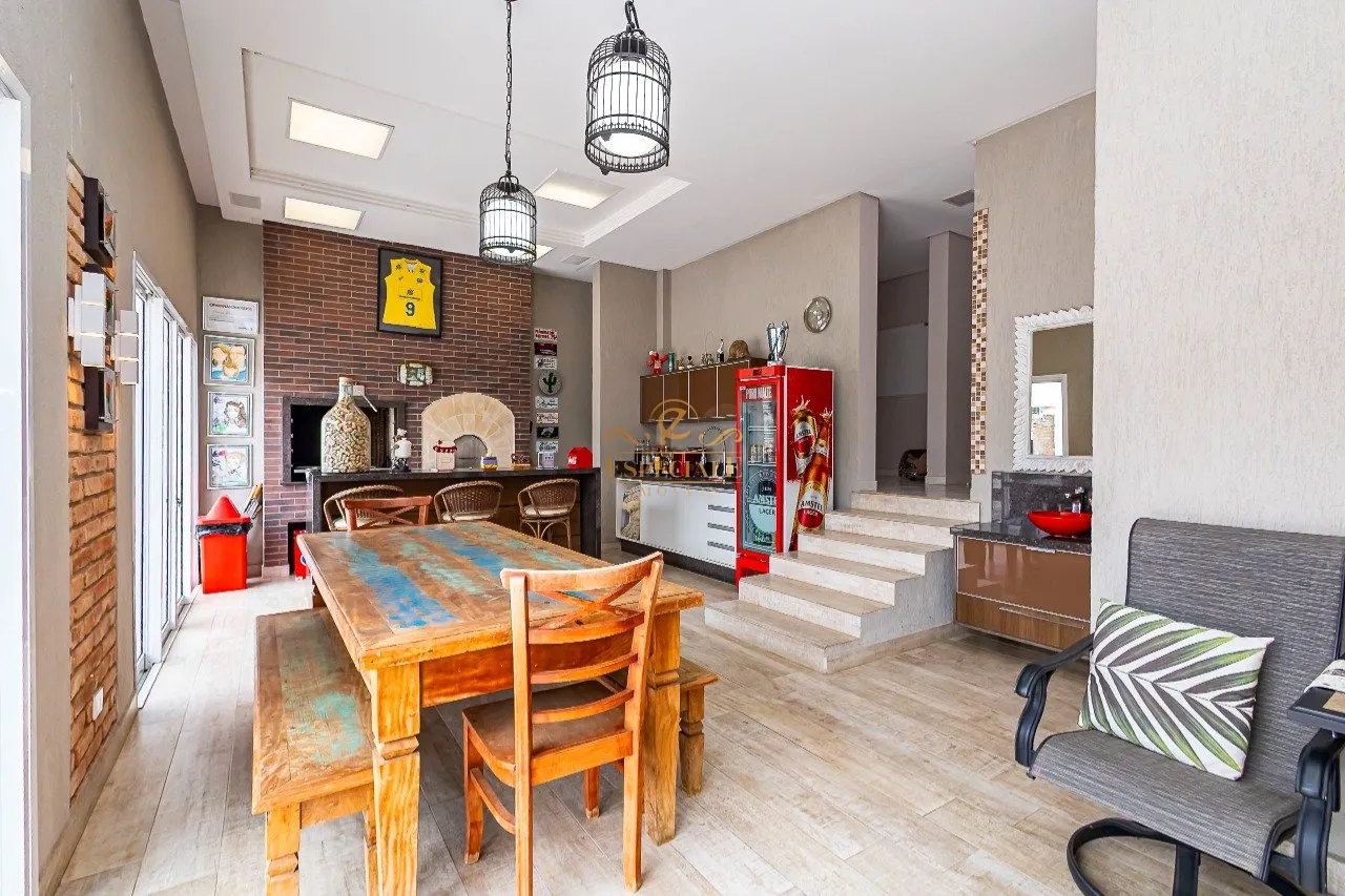 Furnished house with 3 en-suite bedrooms and 631 m² — photo 33