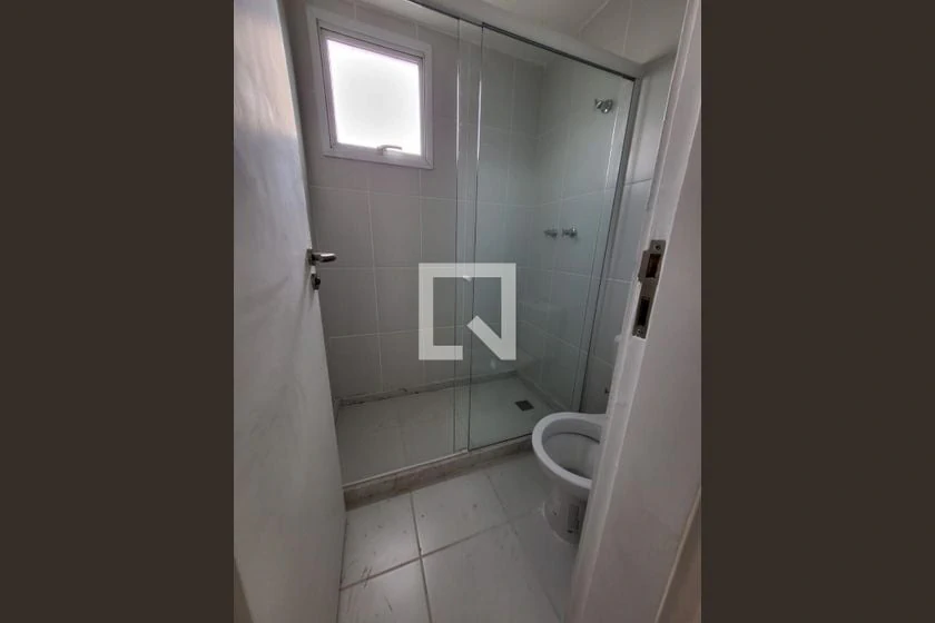 Rental apartment with 1 bedroom and balcony, 45 m² — photo 16