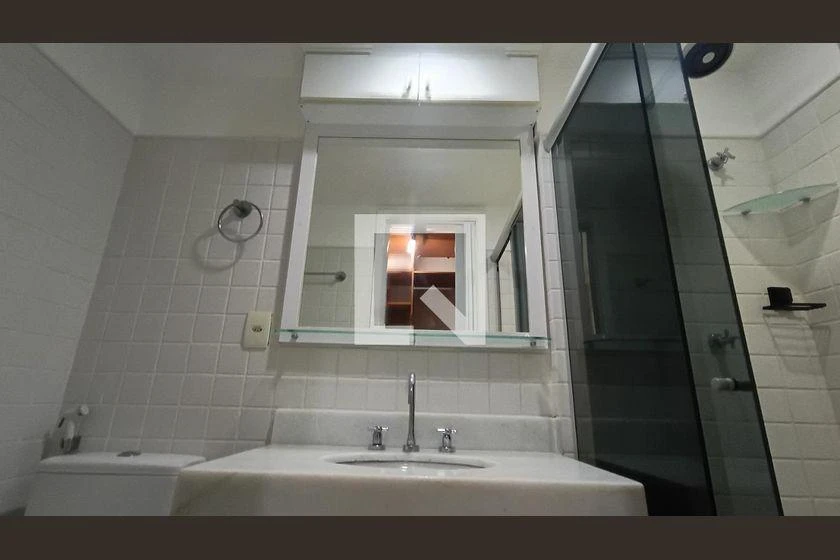 Apartamento de 80 m² com closet e máquina de lavar — photo 26
