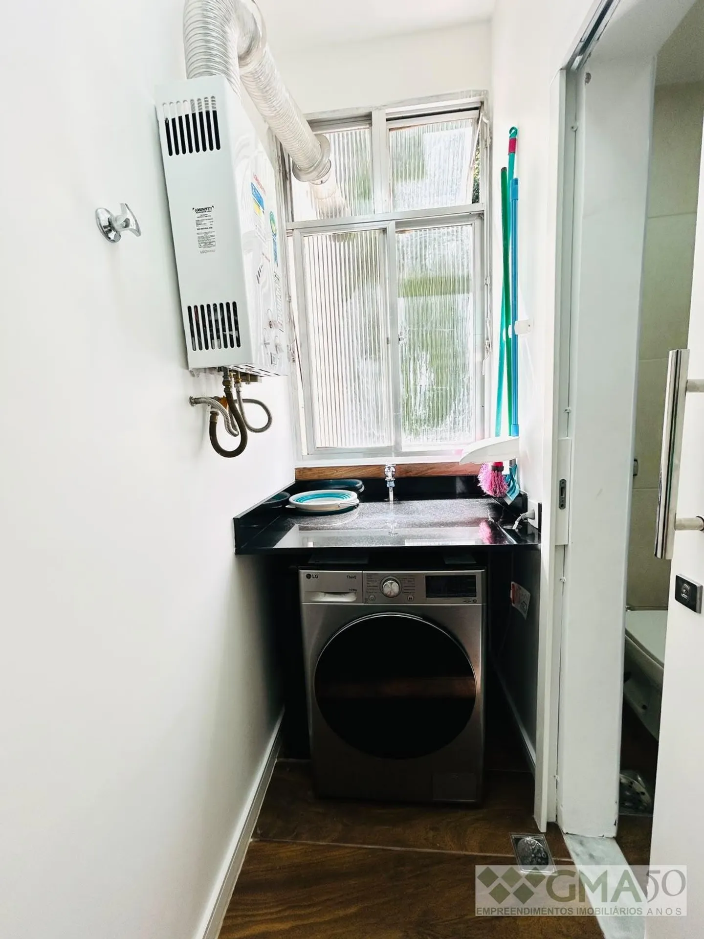 Furnished 90 m² apartment with 2 bedrooms and green views — photo 4
