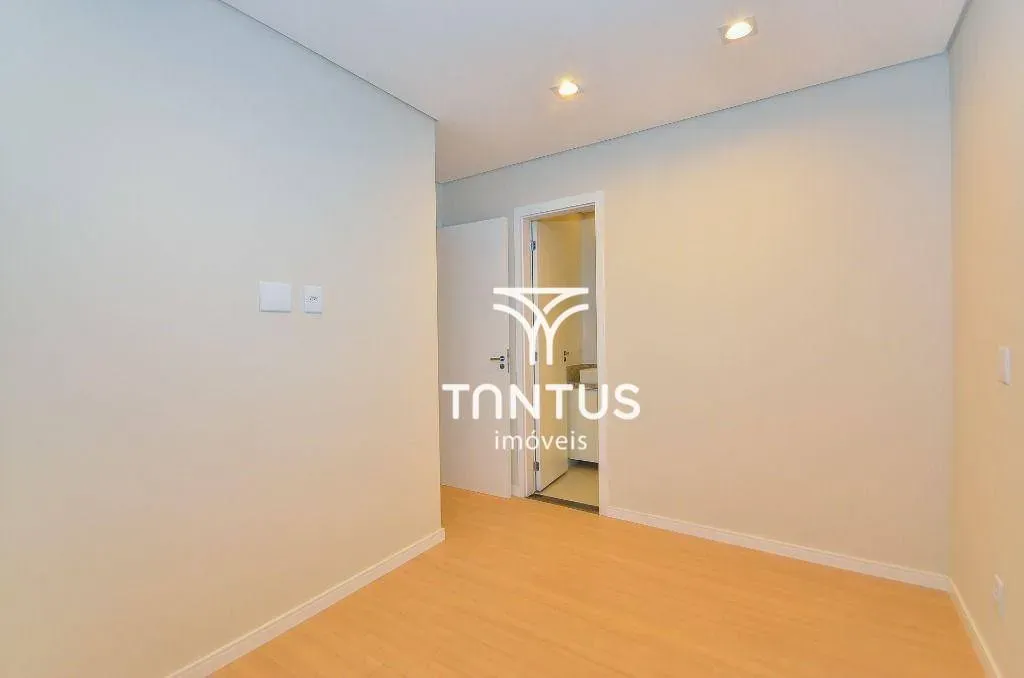 2-bedroom apartment with an open-plan kitchen — photo 17