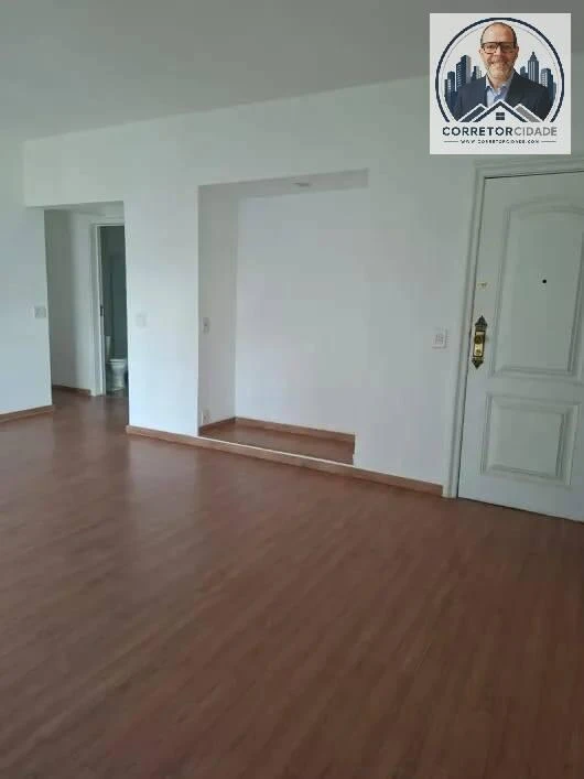 3-bedroom apartment with a suite and balcony — photo 15
