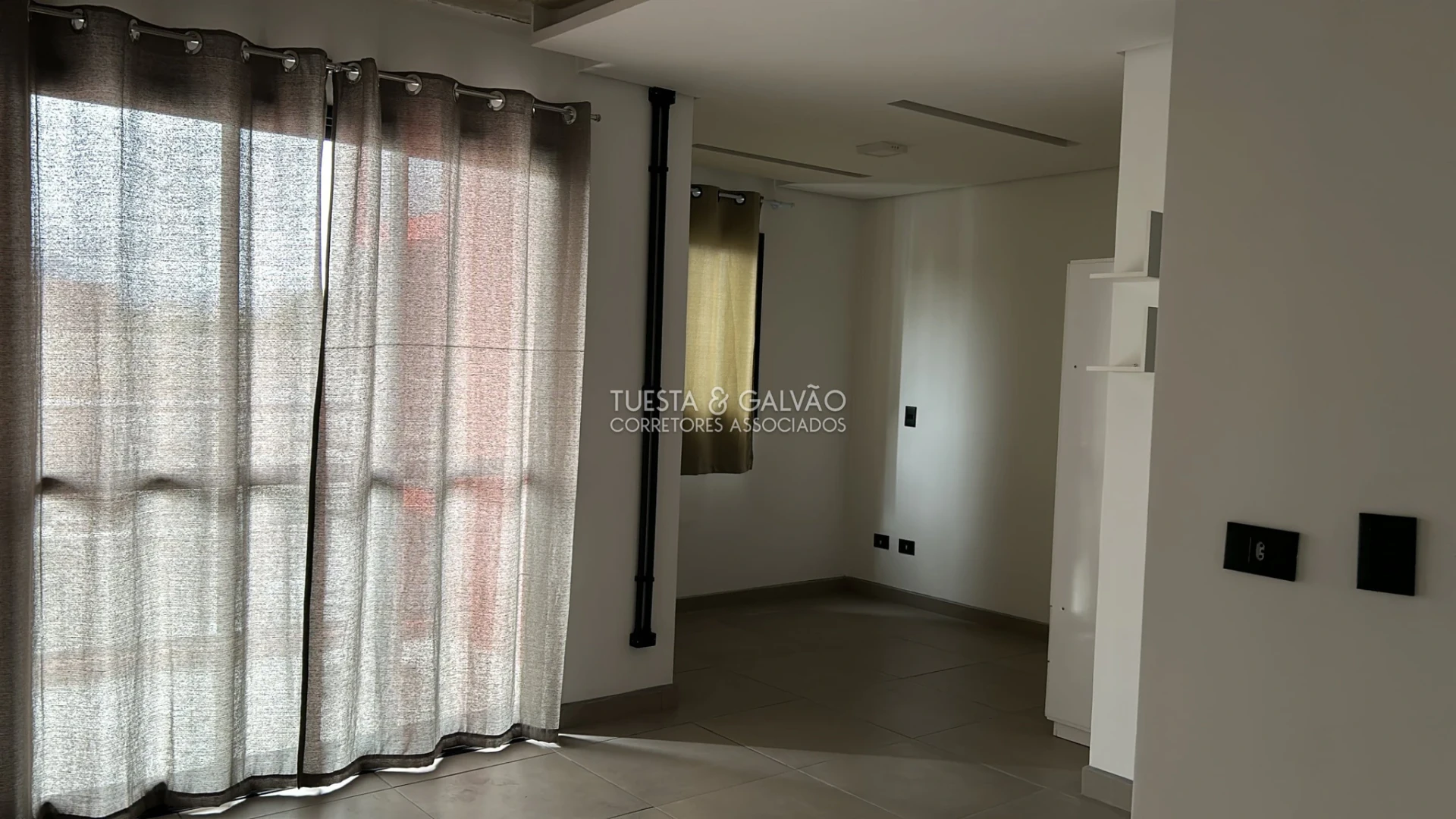 1-bedroom apartment with open-plan kitchen, 47 m² — photo 21