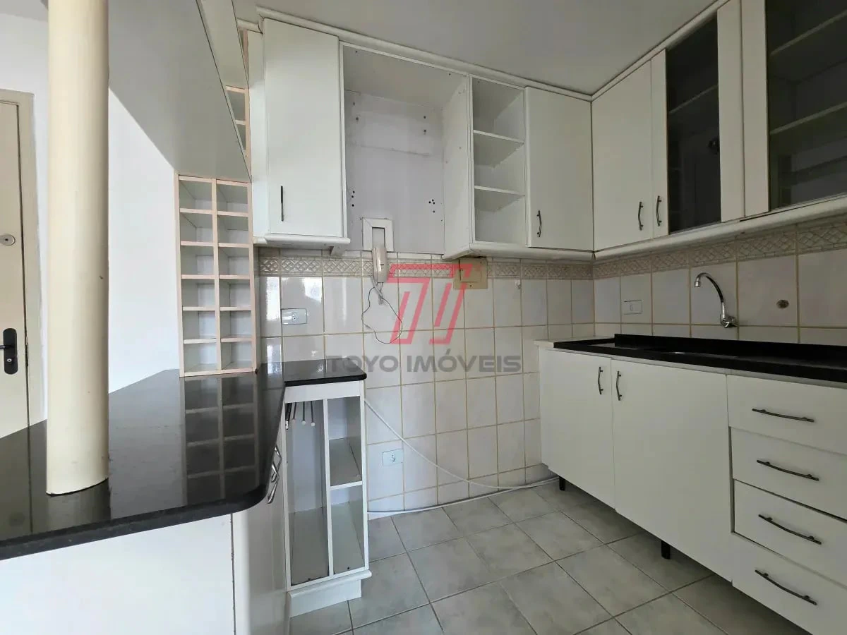 Деревянный пол или ламинат и 1 спальня: квартира 33 м² — photo 13