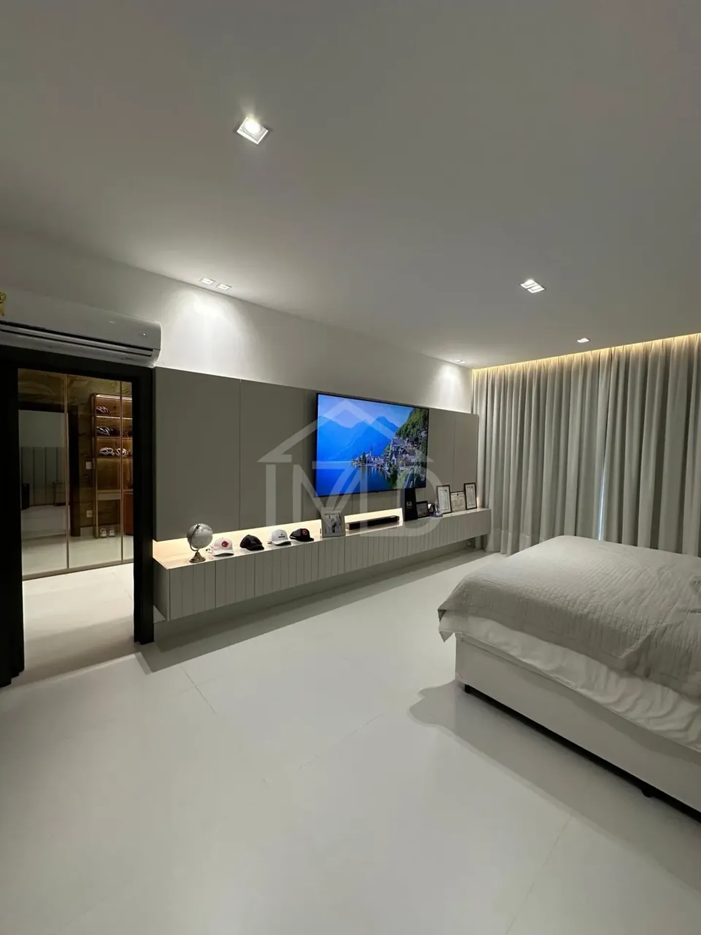 Furnished house with 4 bedrooms and 600 m² — photo 5