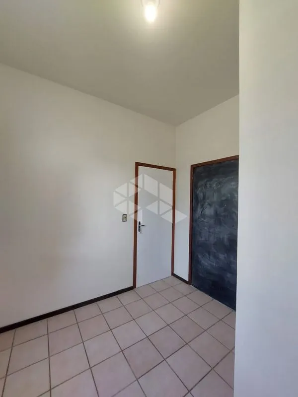 210 m² rental house with 4 bedrooms and a grilled balcony — photo 24