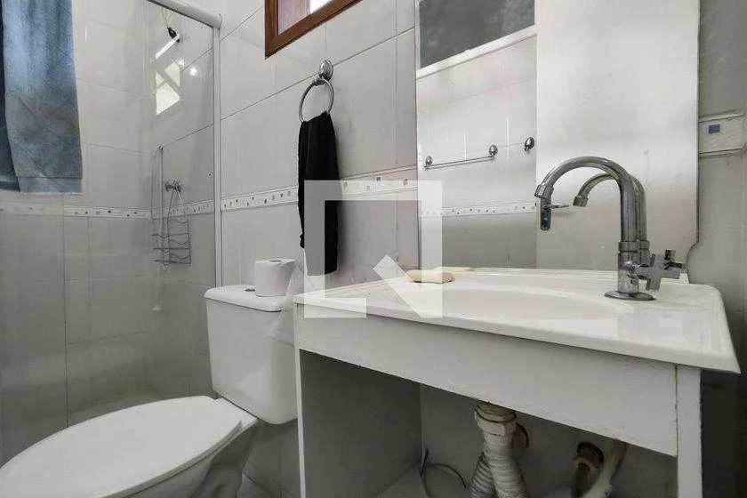 Casa para aluguel com 8 suítes e 548 m²